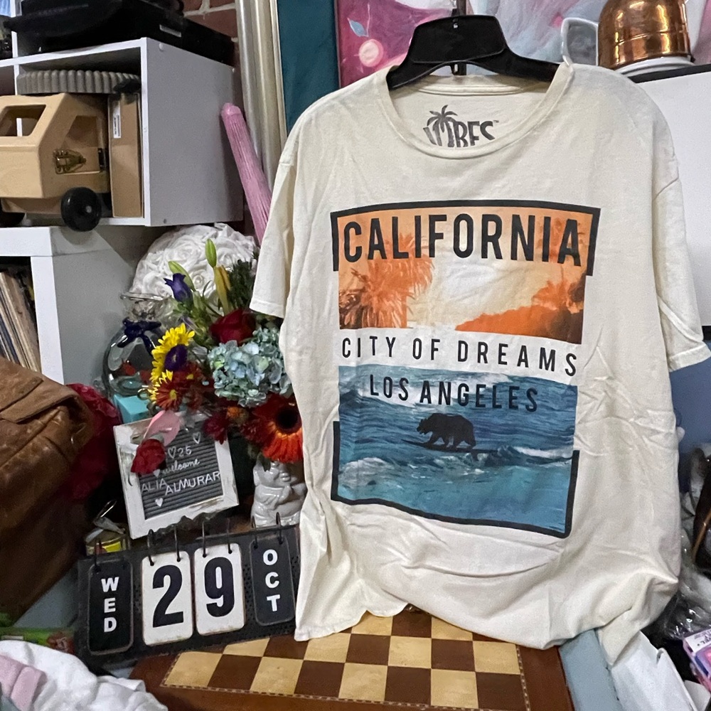 California Vibes T-shirt Men's vtg